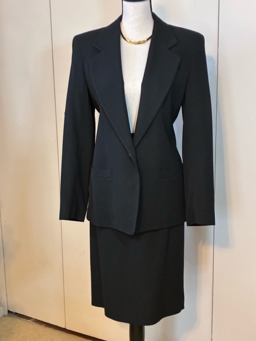 Austin Reed Black Tailored Women’s Suit